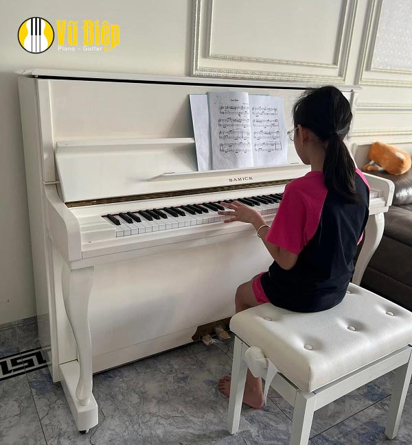 lớp học đàn piano tại bình dương